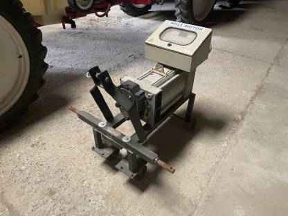 Bild 3:Zapfwellengenerator Mollmotor
