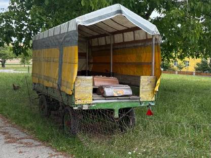 Bild 6:Schaf-Ziegenanhänger