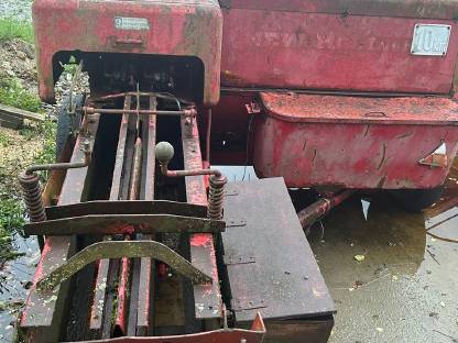 Presse New Holland 578
