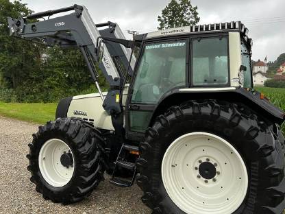 Bild 4:Valtra 6850