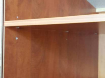 Bild 8:Verkaufsvitrine Vitrine Brot Gemüse