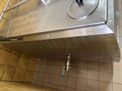 Bild 3:Milchtank