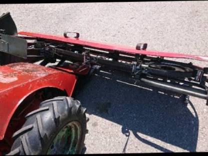 Bild 2:Aebi AM 40 mit Bandrechen