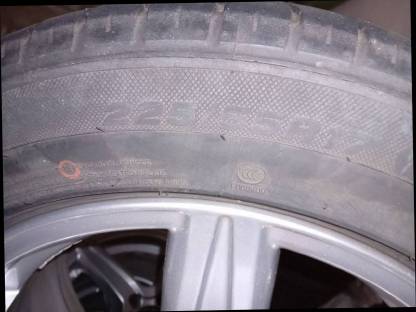 Bild 3:Sommerreifen für Audi A4