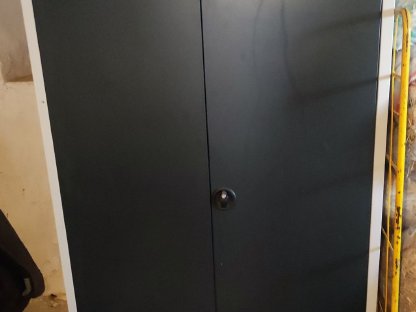 Metallschrank