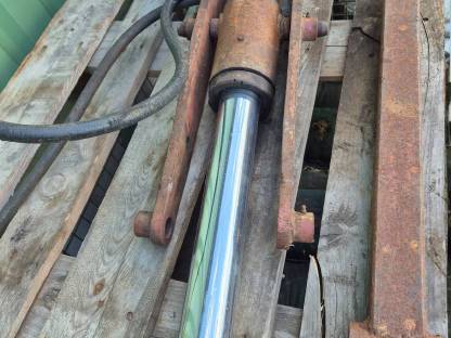 Bild 6:Frontlader Steyr 8070