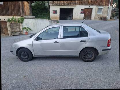 Bild 2:Auto Skoda Fabia Limousine