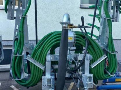 Bild 4:Schleppschuhverteiler Eagle 7,5 m von Farmtech