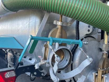 Bild 4:LAVRIH ALPSTORM 2750 Güllefass