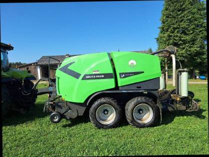 Bild 3:Press-/Wickelkombination Fixmaster 335 von Deutz-Fahr