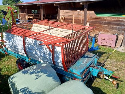 Verkaufe Ladewagen Steyr Hamster 802 V