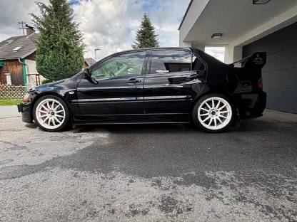Bild 6:Mitsubishi Lancer Evo IX