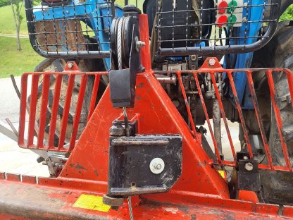 Bild 3:Seilwinde Taurus 5.000