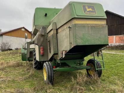 Mähdrescher John Deere 1065
