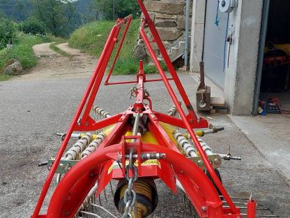 Bild 3:Pöttinger Alpin Top 300