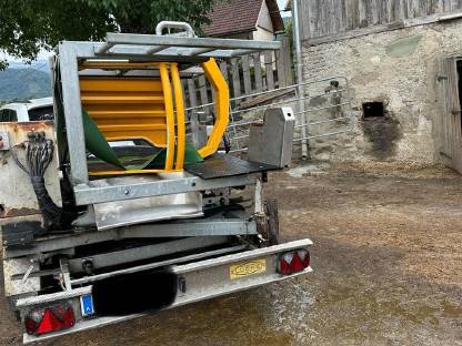 Bild 4:Klauenpflegestand Pesenhofer und Weiß