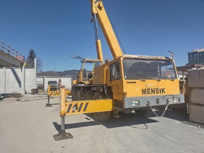 Bild 6:Liebherr LTM 1060