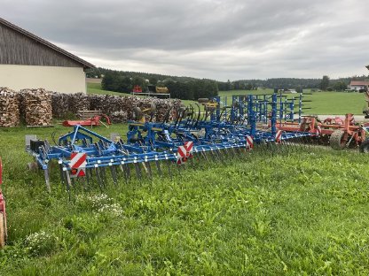 Bild 2:Treffler TGA 300 Grubber