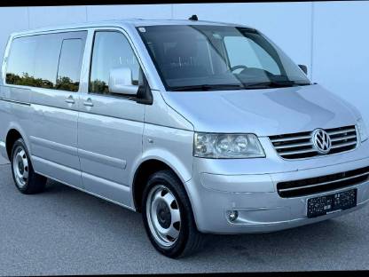 2,5 TDI Multivan 2. Besitz Navi AHK Tempomat Sitzheizung PDC 7-Sitzer
