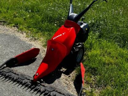 Bild 8:Motormäher Reform
