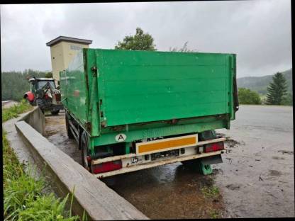 Bild 4:LKW Anhänger