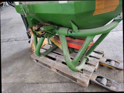 Bild 3:Amazone Düngerstreuer 804 R