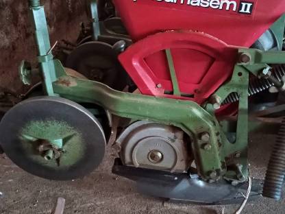 Bild 2:Pneumatische Einzelkornsämaschine Nodet Gougis Pneumasem II