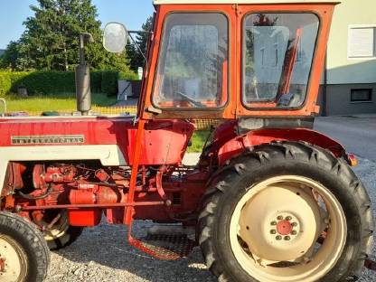 McCormick International 434 Schmalspurtraktor