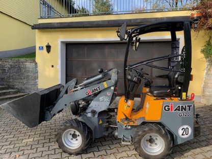 Bild 5:Hoflader Giant G 1200