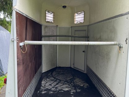 Bild 7:Humbaur Single für 1,5 Pferde