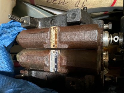 Bild 4:Deutz Agrotron/Steyr T7200 Zapfwellenteile-Hydraulikblock