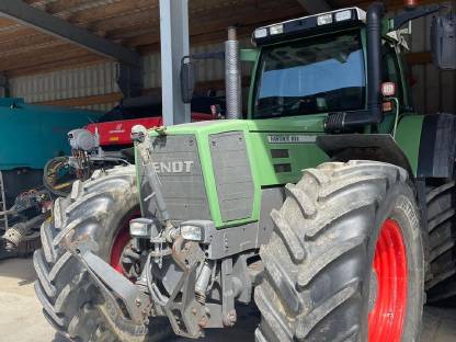 Fendt Favorit 818