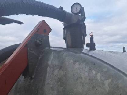 Bild 8:Güllefass 7.000 l Huber