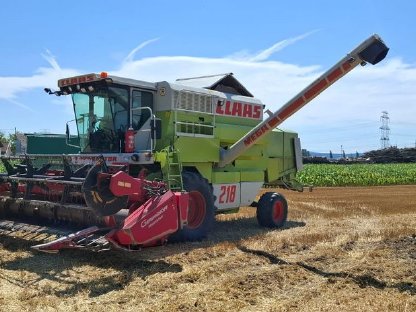 Claas Mega 218