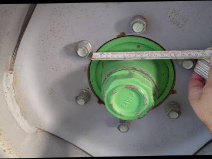 Bild 3:Reifen mit Felgen