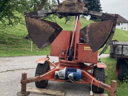 Bild 5:Moser Heukran, Mistkran