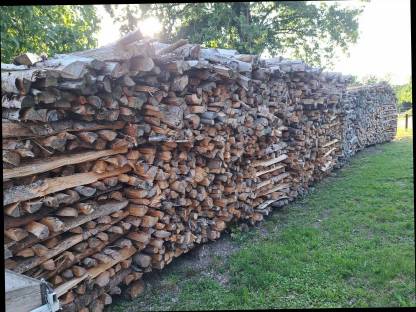 Bild 2:Brennholz Fichte