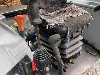 Verkaufe T 5040 A New Holland
