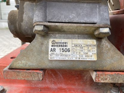 Bild 7:Friuli Weingartenspritze