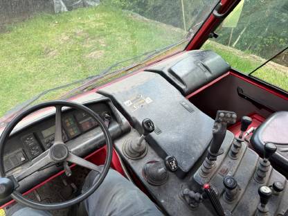 Bild 4:Aebi TP58 inkl. Ladewagen