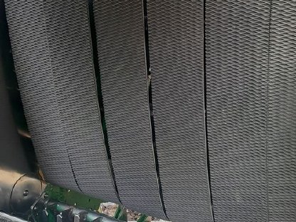 Bild 8:John Deere 590 Rundballenpresse