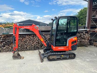 Minibagger Kubota KX019-4 MS01
