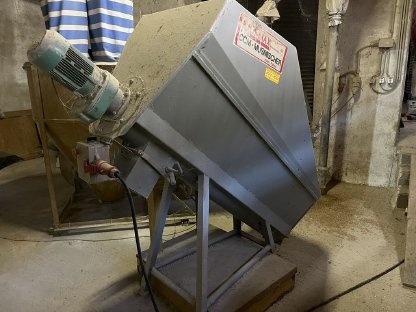 Bild 2:Mus Max Schrägmischer