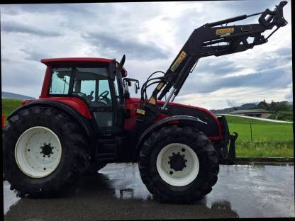 Bild 2:Verkaufe Valtra T 190