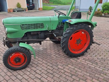 Traktor Fendt Fix2
