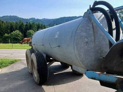 Bauer 5.000 l Güllefass, Tandem