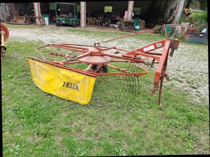 Schwader Fella TS290