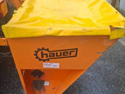 Bild 5:Splitt/Salzstreuer TRP 1.0