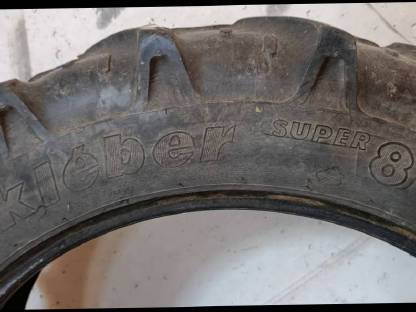 Bild 5:9.5R28 Reifen 9.5-28