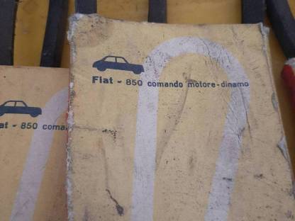 Bild 2:5 Pirelli Keilriemen Fiat 850